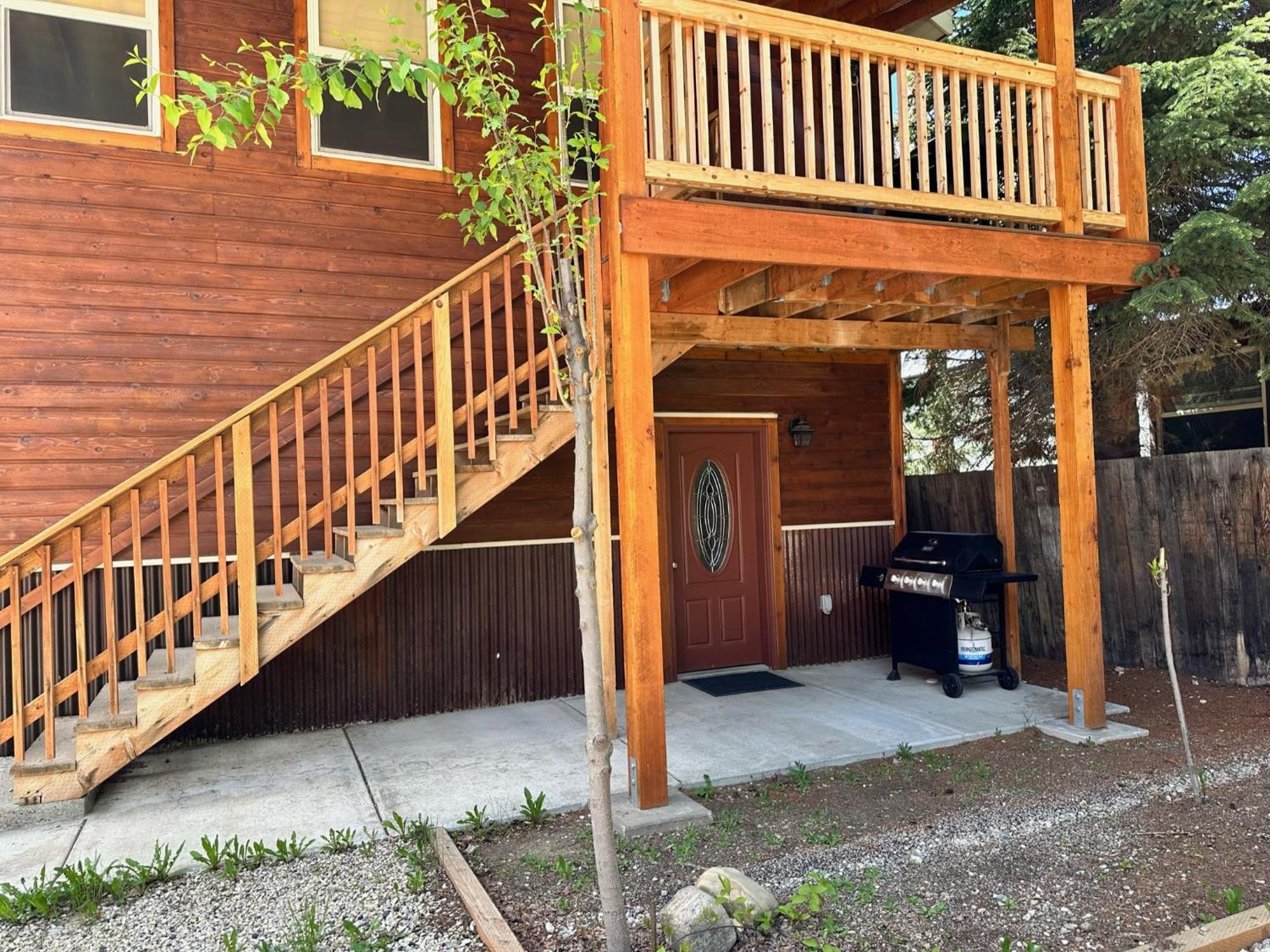 ווסט ילוסטון Yellowstone Cabins And Rv מראה חיצוני תמונה
