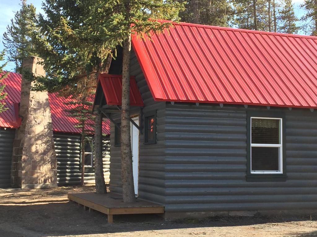 ווסט ילוסטון Yellowstone Cabins And Rv מראה חיצוני תמונה